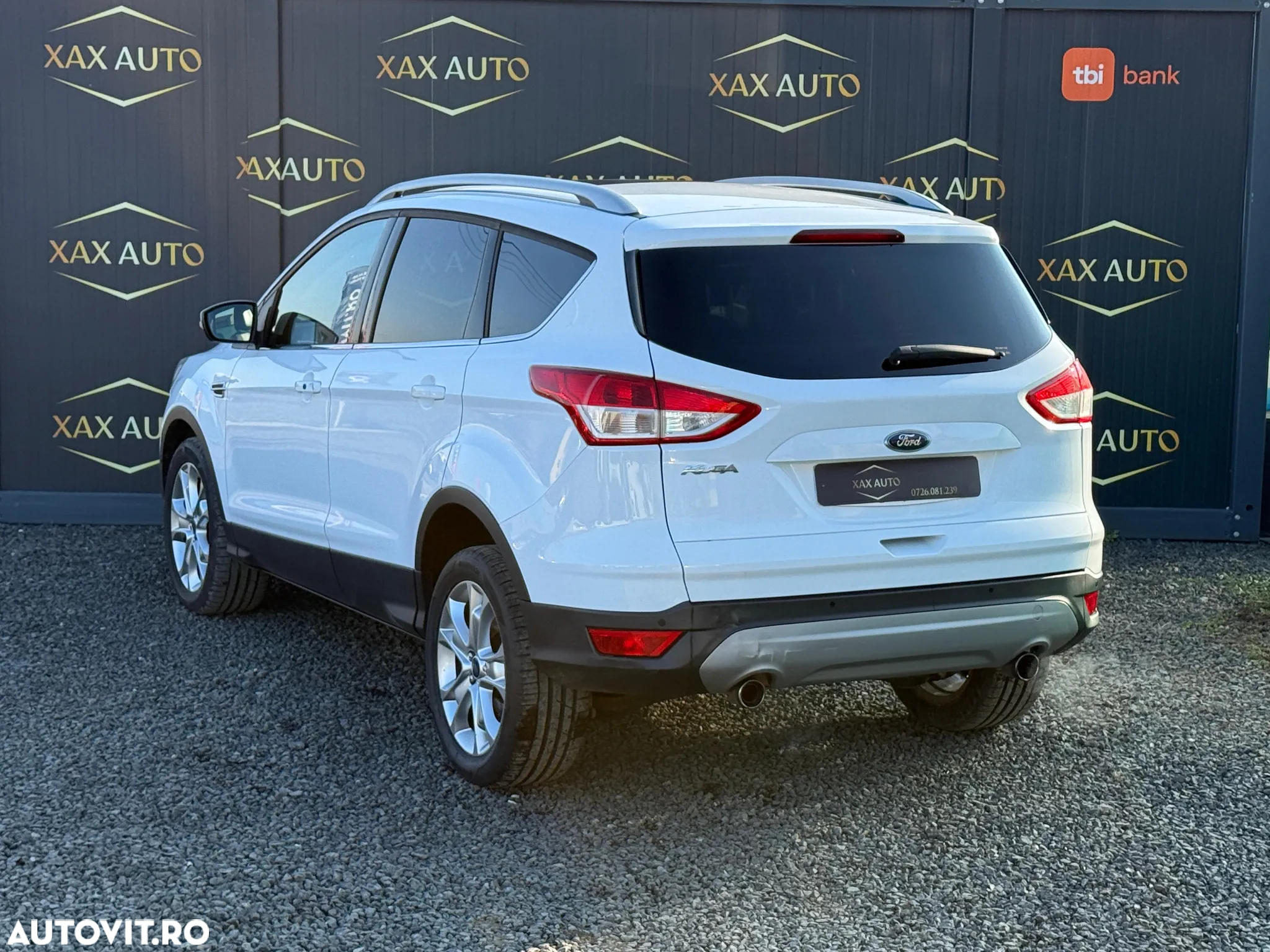 Ford Kuga 2.0 TDCi 4WD Powershift Trend - 4
