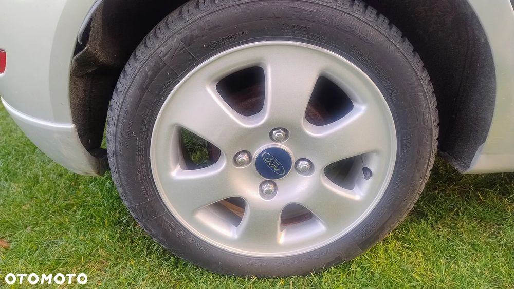 Ford Fiesta 1.25 Silver X - 13