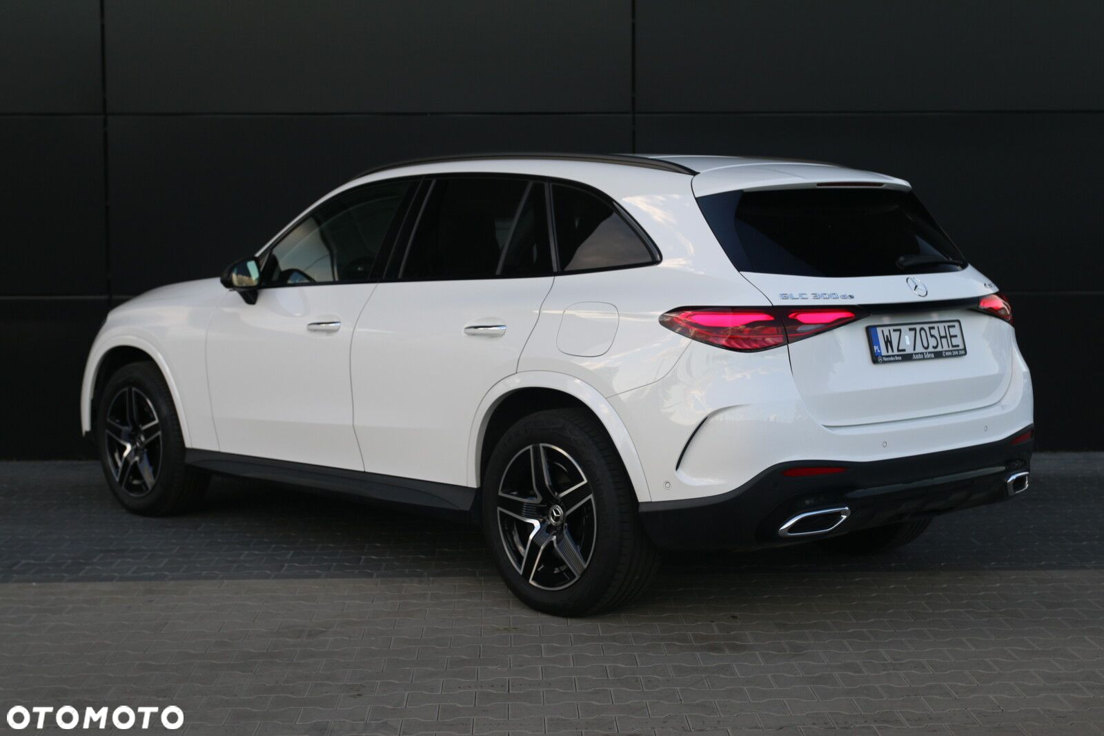Mercedes-Benz GLC - 9