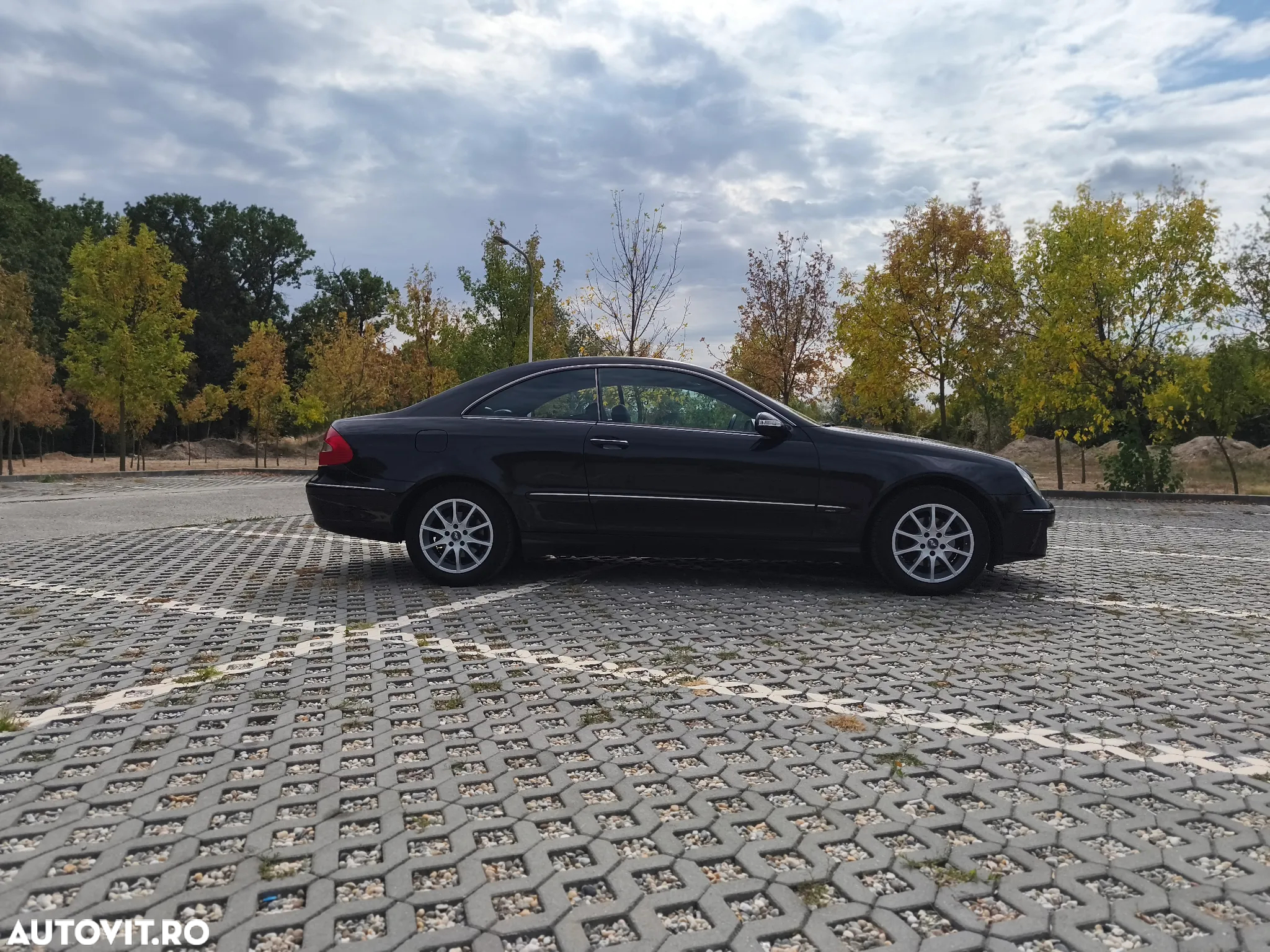 Mercedes-Benz CLK Coupe 220 CDI Automatik Avantgarde DPF - 6