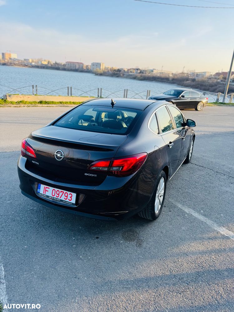 Opel Astra 1.7 CDTI DPF ecoFLEX Start/Stop 99g Edition - 4