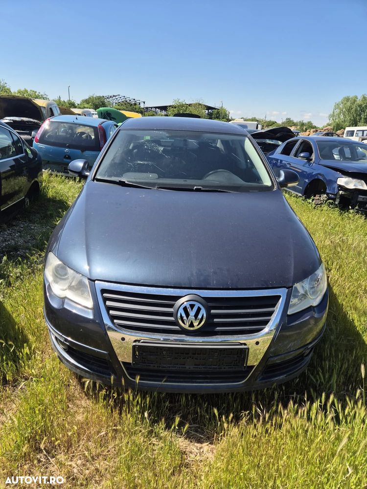 dezmembrez passat b6 - 1