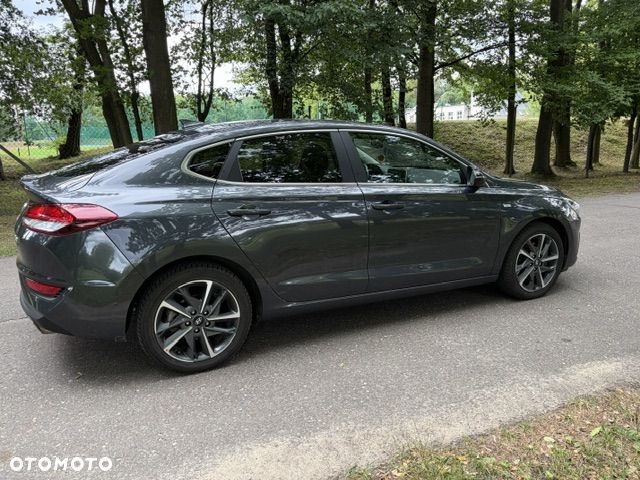 Hyundai i30 1.5 T-GDI 48V Executive - 9