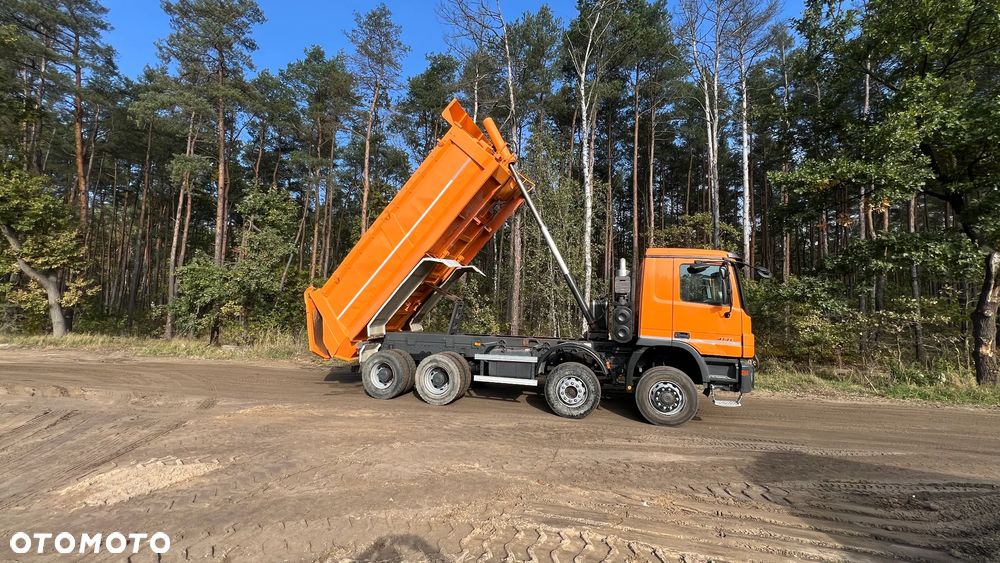 Mercedes-Benz Actros - 6