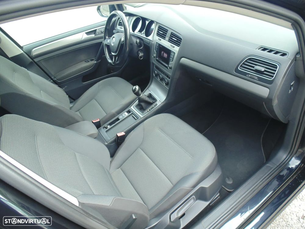 VW Golf Variant 1.6 TDi GPS Edition - 16