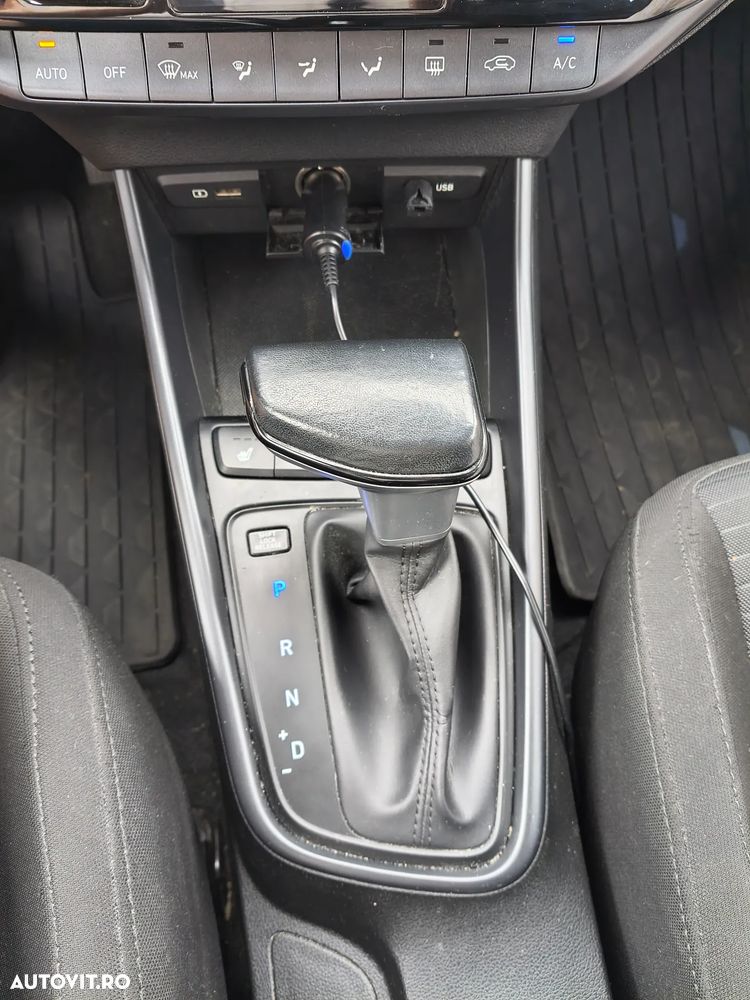 Hyundai i20 1.0 l T-GDi M-Hybrid 100CP 7DCT 5DR Led Line - 2