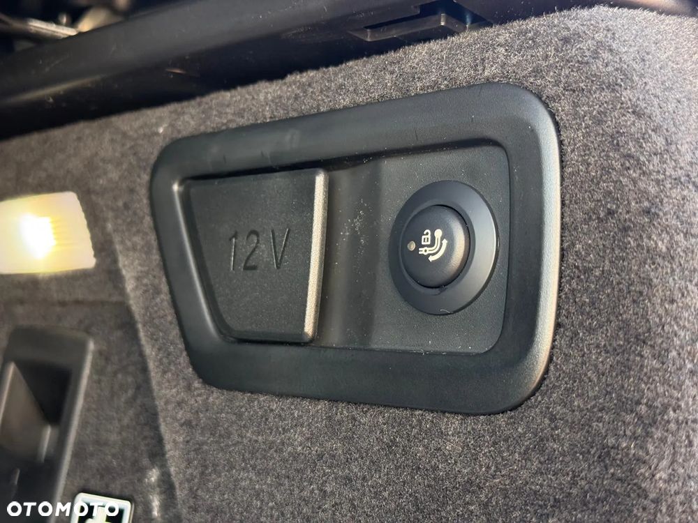 BMW X7 - 16