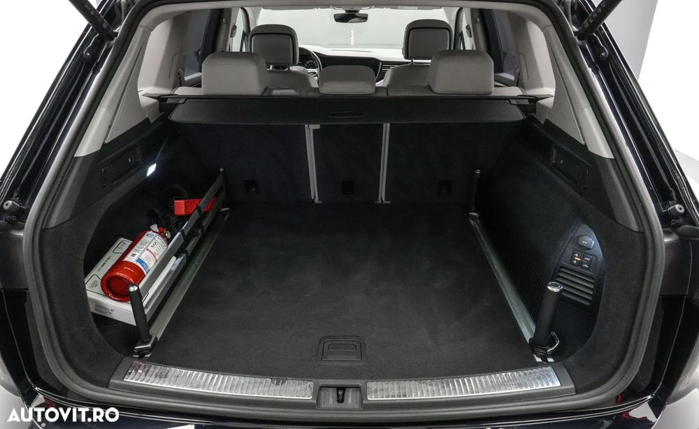 Volkswagen Touareg 3.0 V6 TSI OPF 4Motion Aut. Elegance - 32