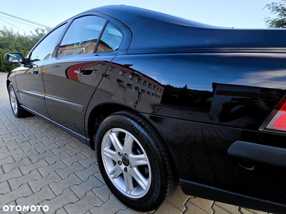 Volvo S60 2.4 Momentum - 16