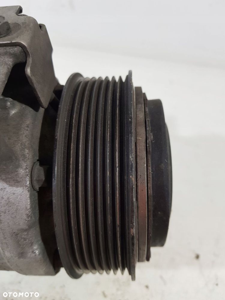 sprężarka klimatyzacji a0008308700 mercedes w205 c-klasa 1.6 dci 626951 - 8
