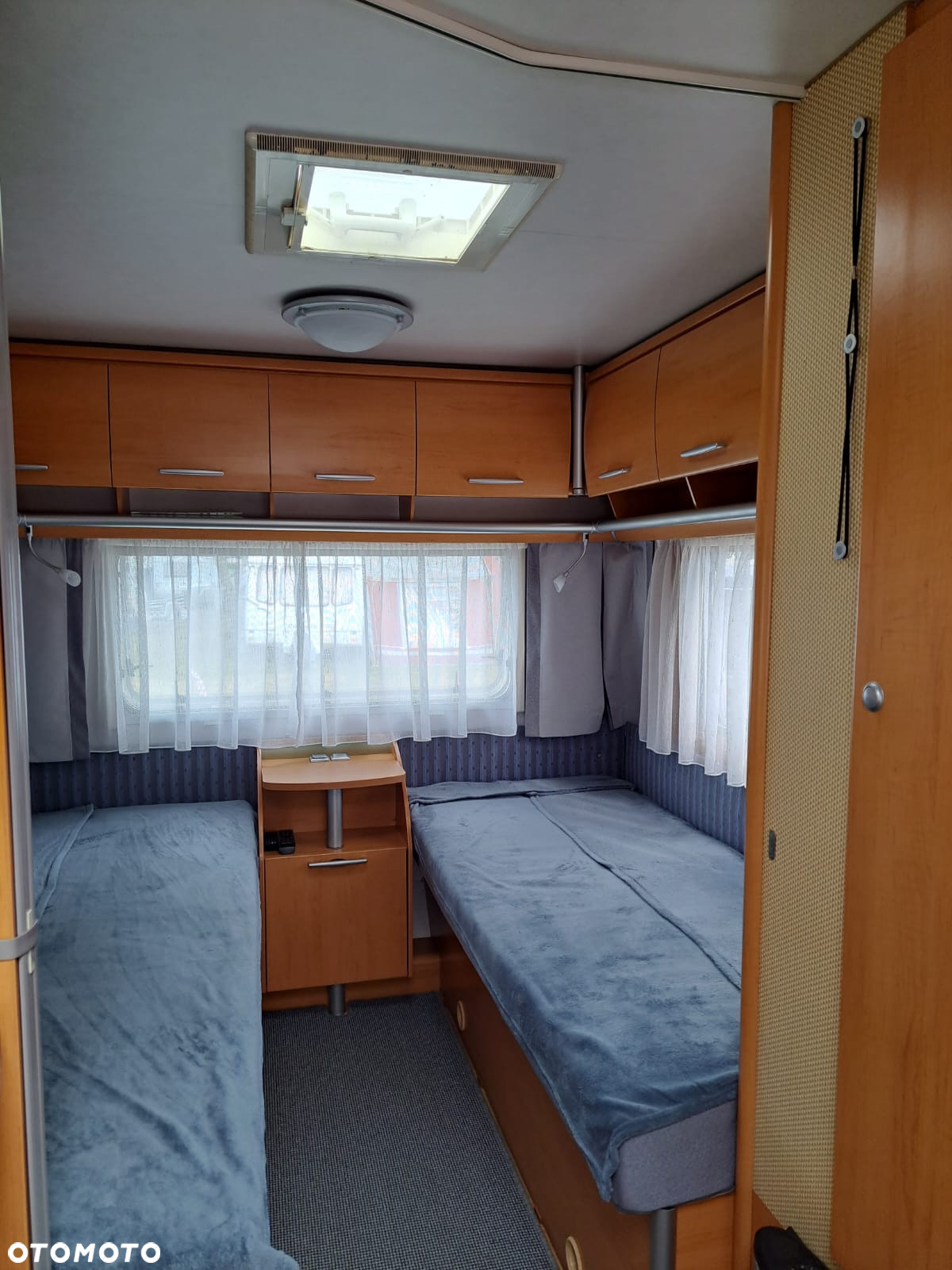 Hymer-Eriba EL 480 Living - 16