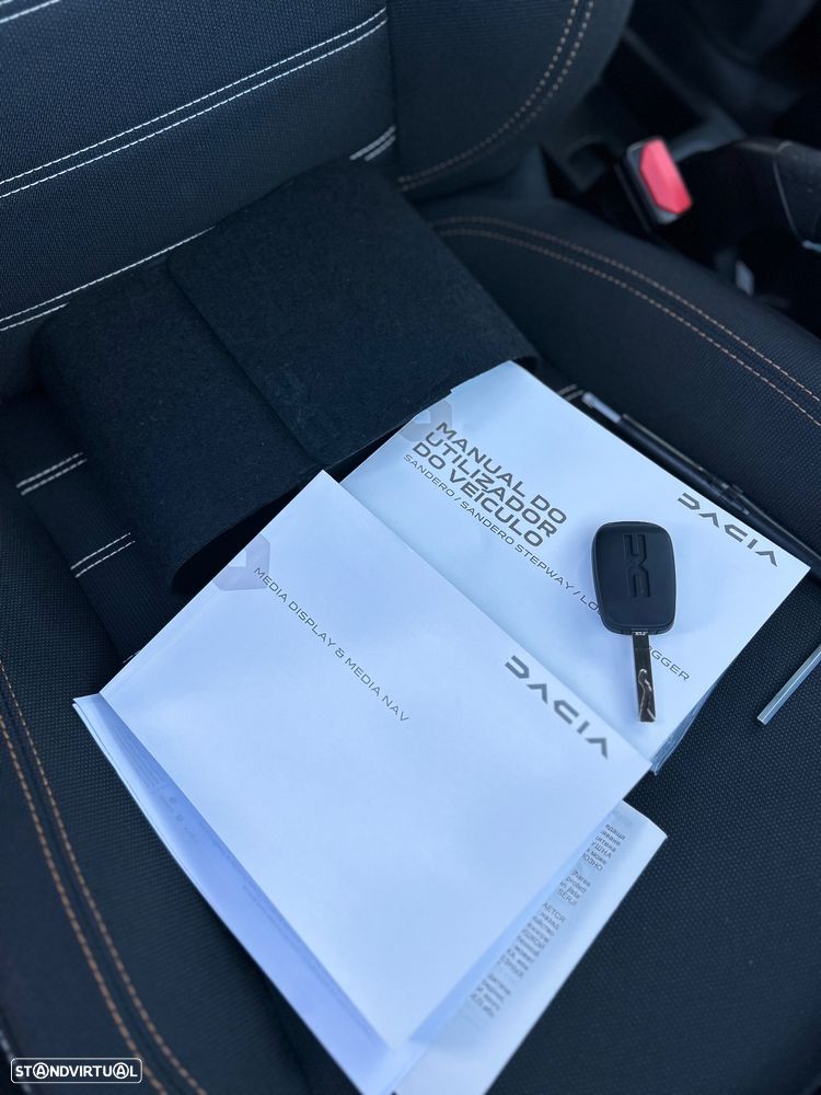 Dacia Sandero 1.0 ECO-G Essential Bi-Fuel - 7