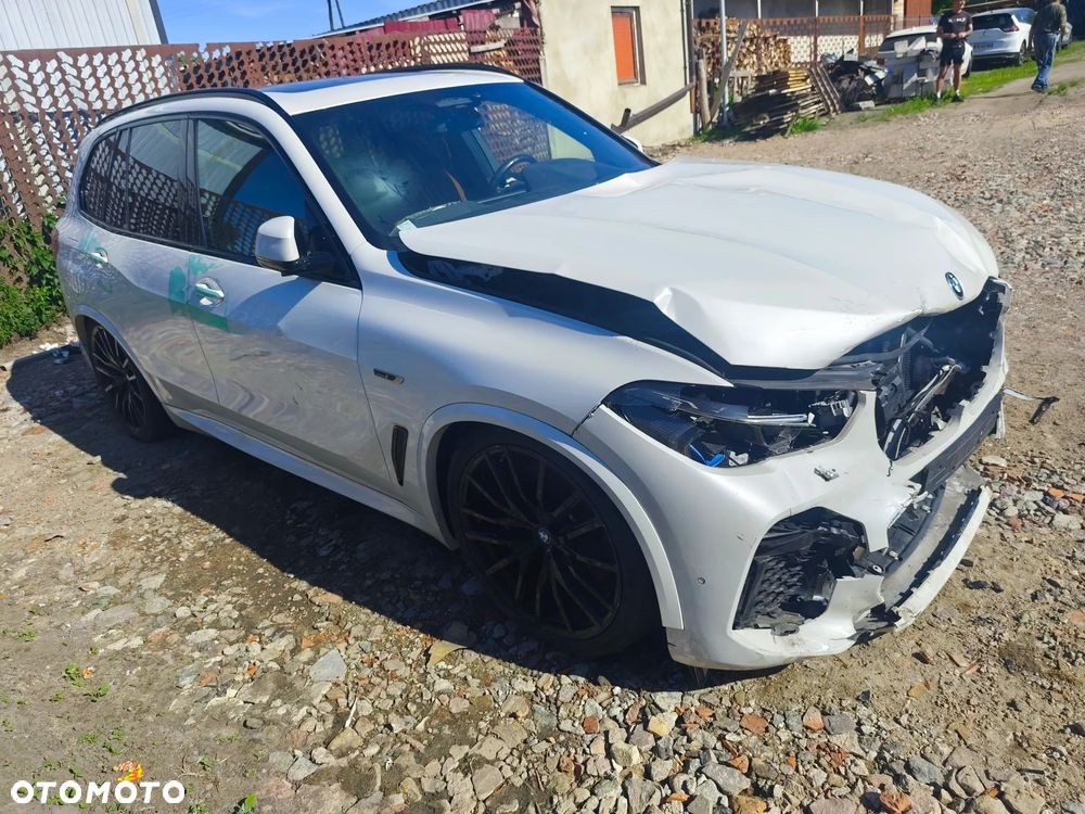BMW X5 xDrive45e - 11