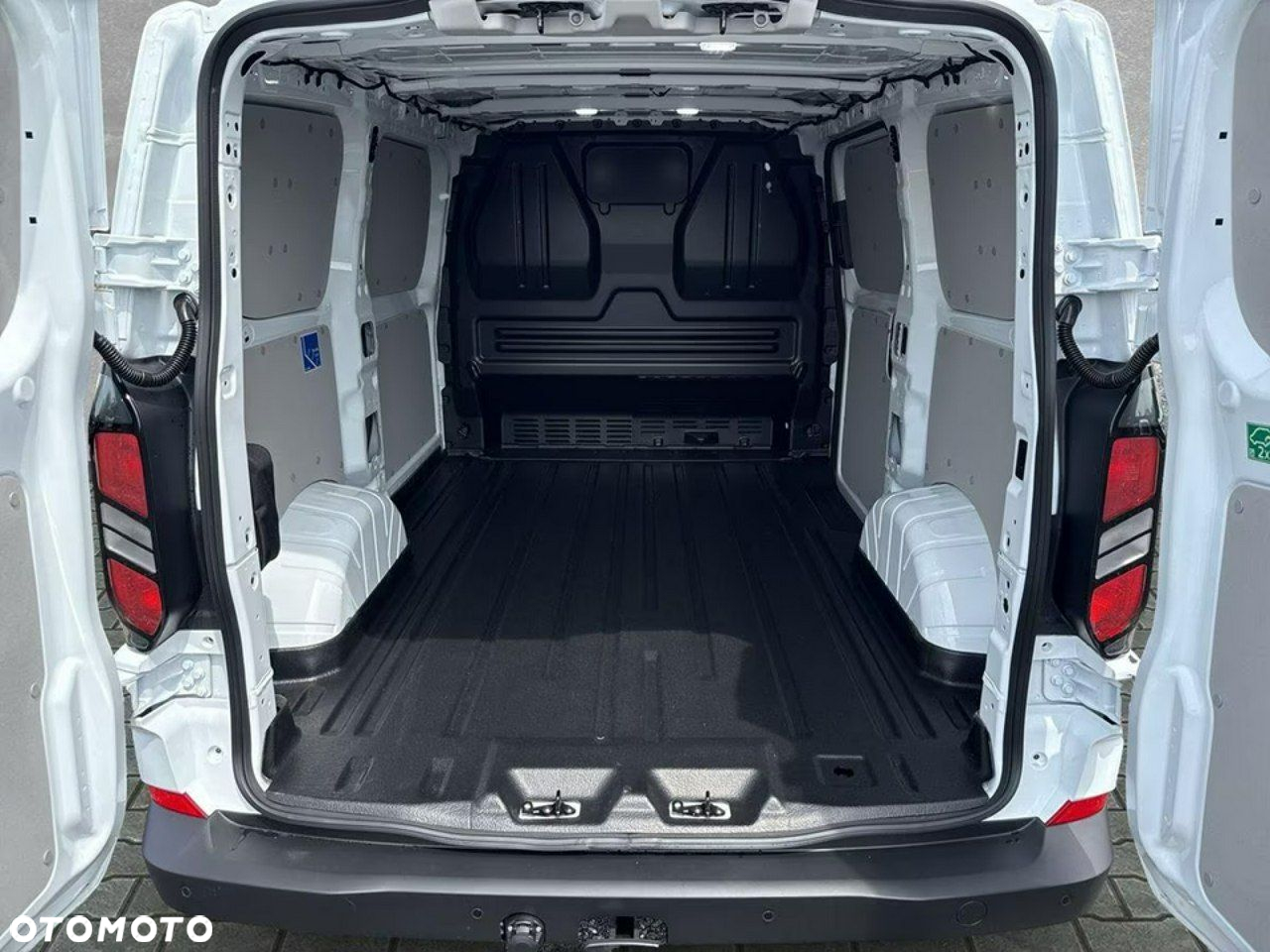 Ford Transit Custom - 3