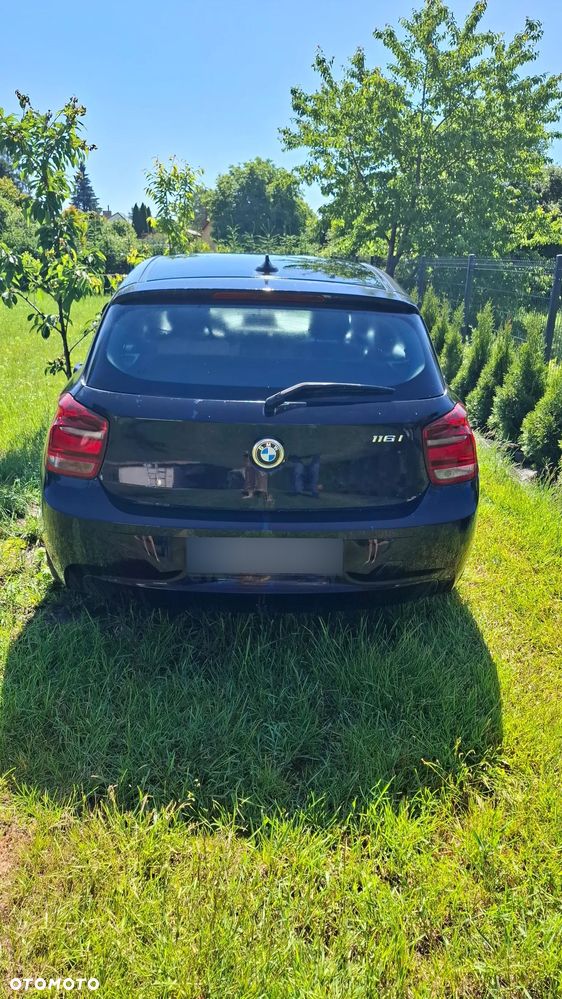 BMW Seria 1 116i - 6