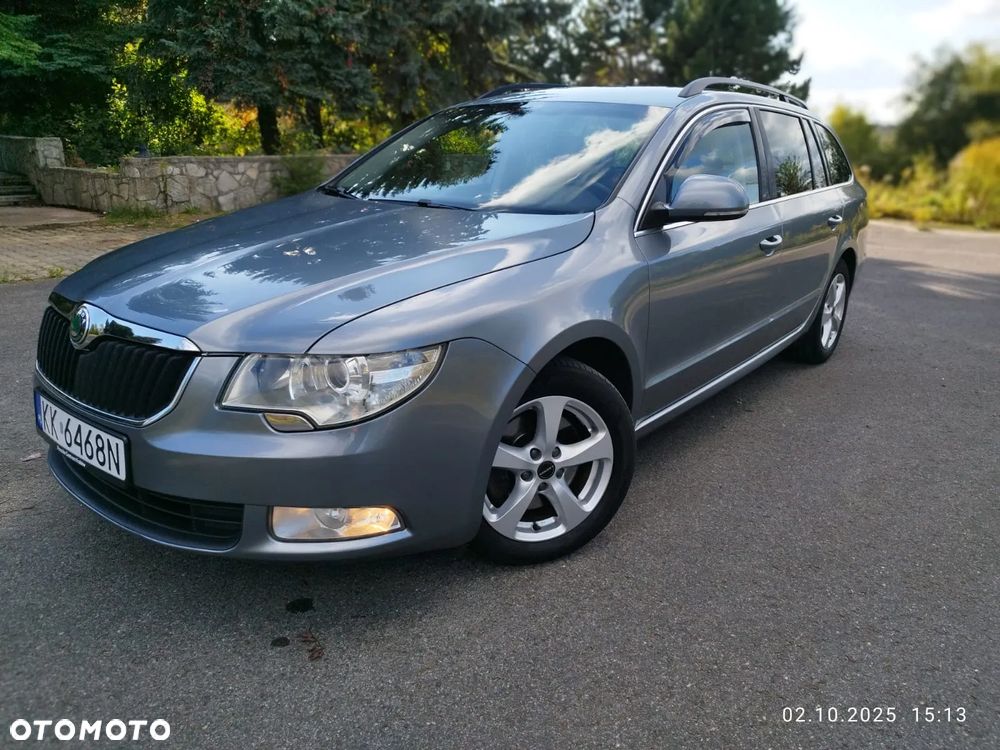 Skoda Superb 2.0 TDI DSG Comfort - 2