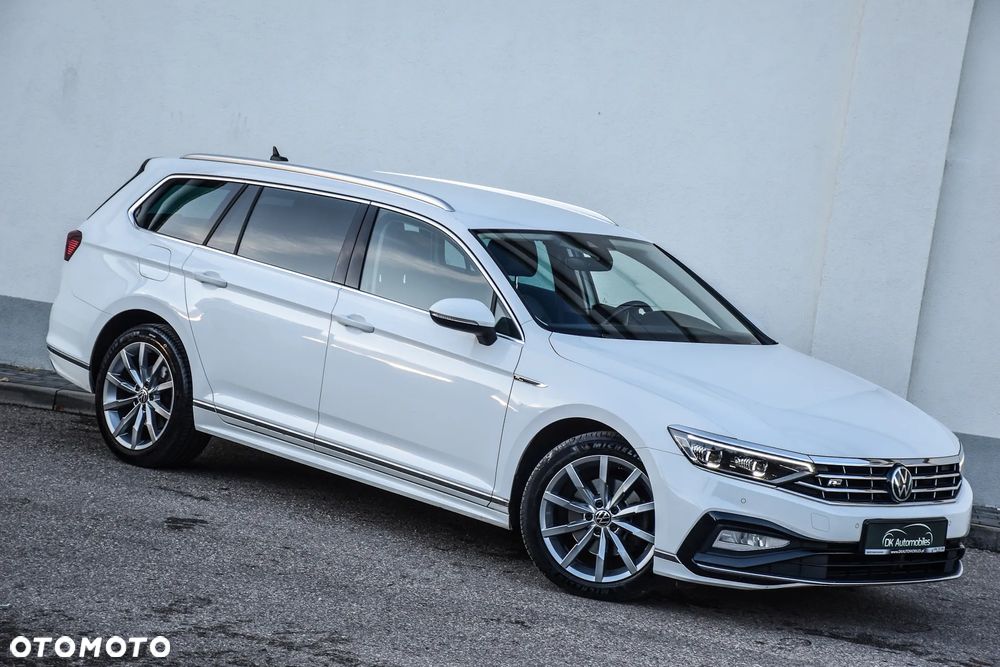 Volkswagen Passat 2.0 TDI SCR DSG 4Motion Elegance - 2