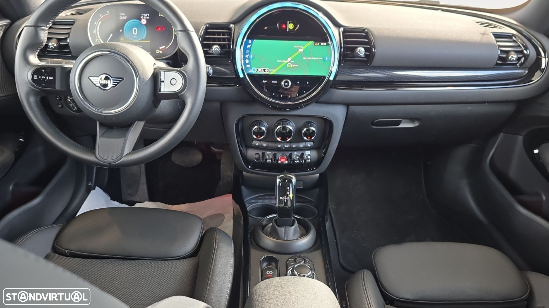 MINI Clubman Cooper D Premium Classic Auto - 10