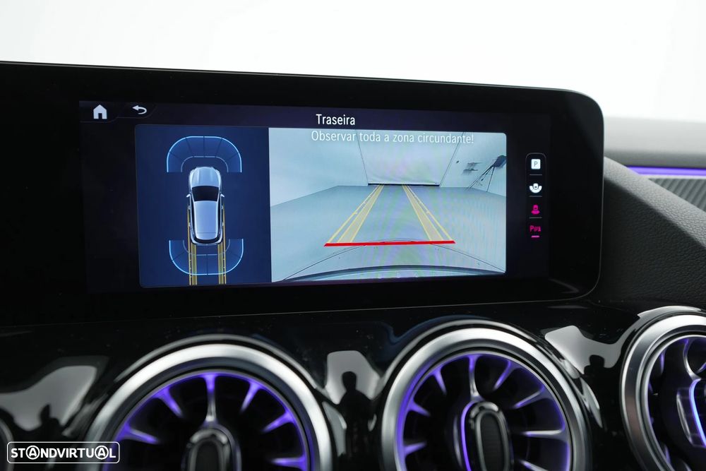 Mercedes-Benz GLA 200 AMG Line - 16