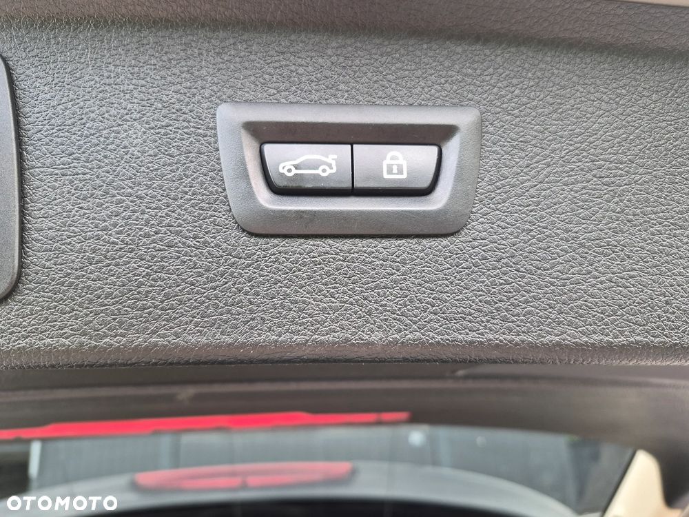 BMW Seria 2 218d Sport-Aut Luxury Line - 15
