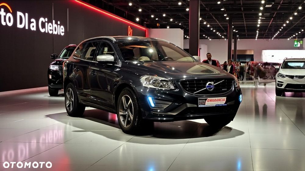Volvo XC 60 D4 Drive-E R-Design Momentum - 19