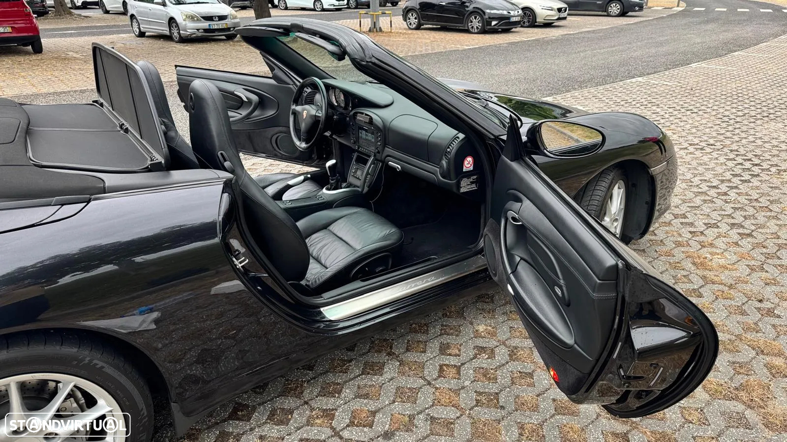 Porsche 911 (996) Carrera 4 - 54