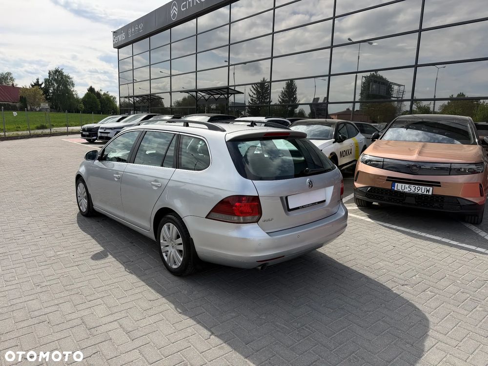 Volkswagen Golf 1.6 TDI Comfortline - 3