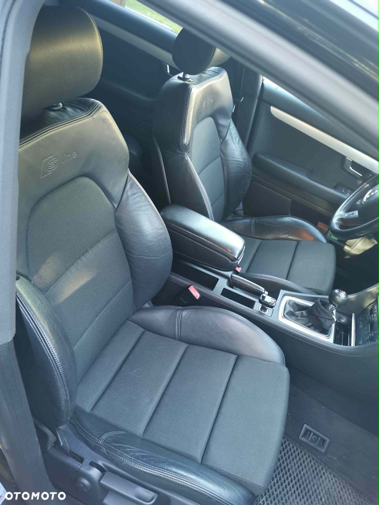 Audi A4 Avant - 11