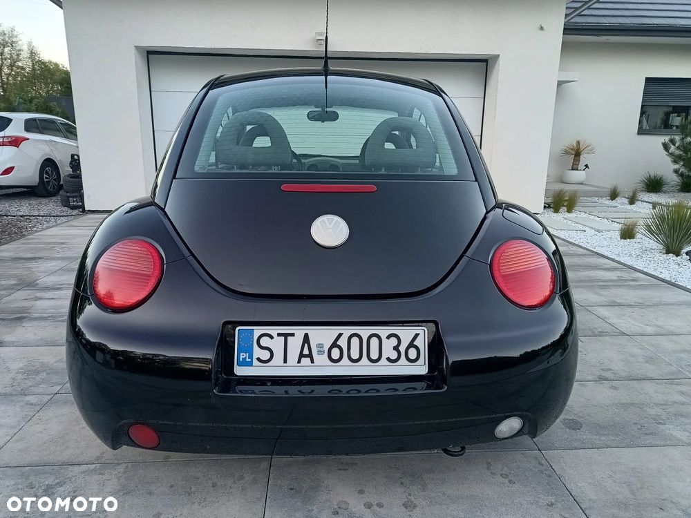 Volkswagen New Beetle - 23