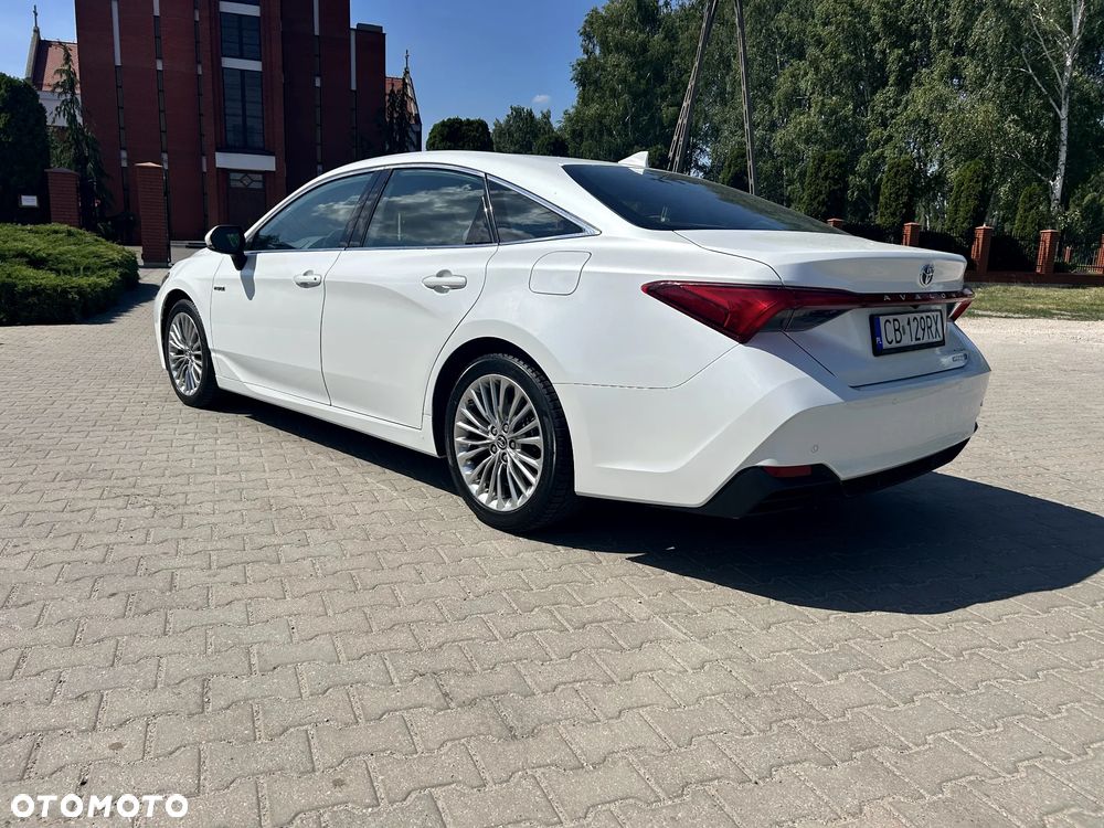 Toyota Avalon - 4