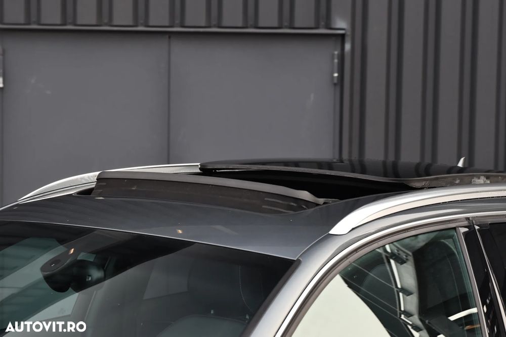 Audi Q3 2.0 TDI Quattro S tronic sport - 9