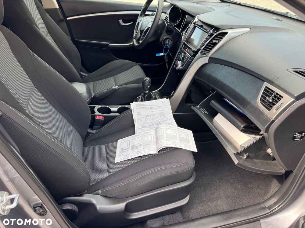 Hyundai i30 1.4 Premium - 35