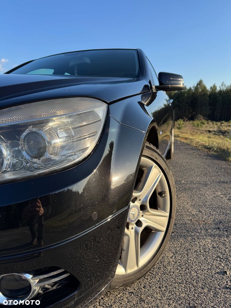 Mercedes-Benz Klasa C 180 Kompressor BlueEFFICIENCY - 11