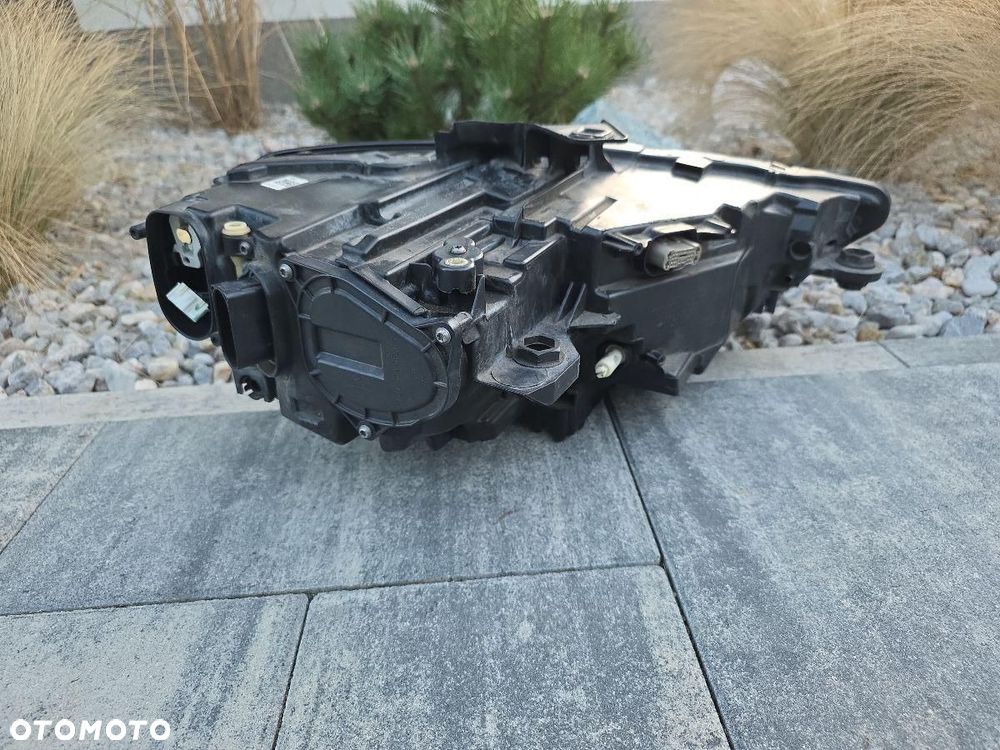 AUDI A3 S3 8V0 8V LIFT Lampa lewa przód Full Led Dynamic 8V0941033C 2019 - 6