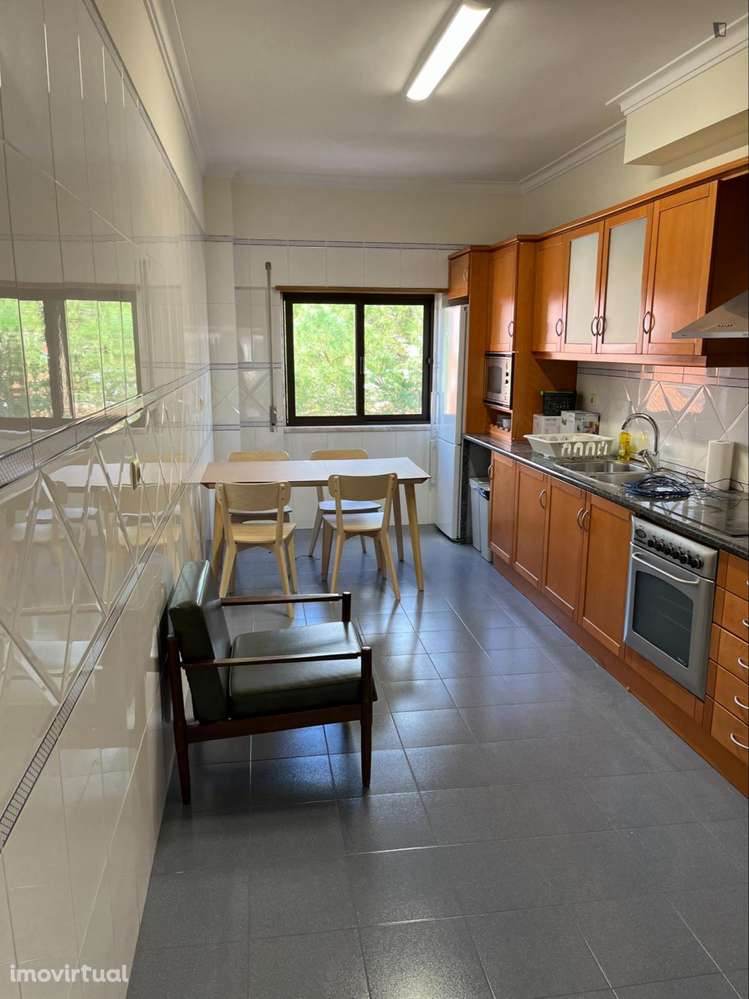 Quarto - localizado em Penha de França Lisbon - Grande imagem: 4/16