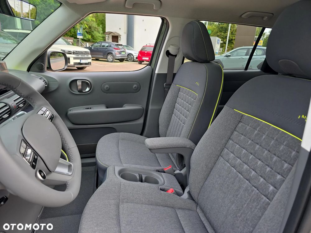 Hyundai Inster 49kWh Cross Smart - 9