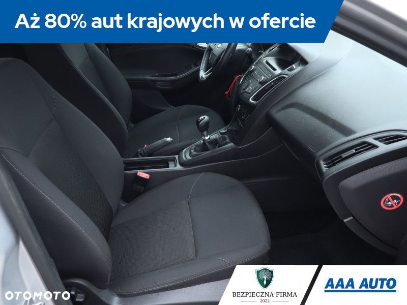 Ford Focus - 11