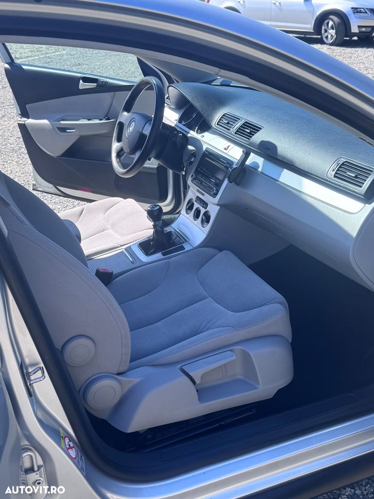 Volkswagen Passat 1.4 TSI BlueMotion Technology Comfortline - 8
