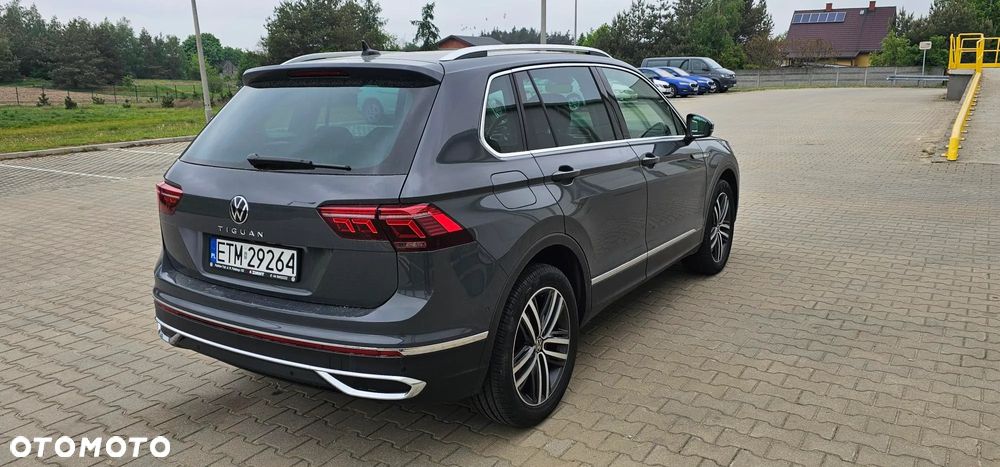 Volkswagen Tiguan - 10