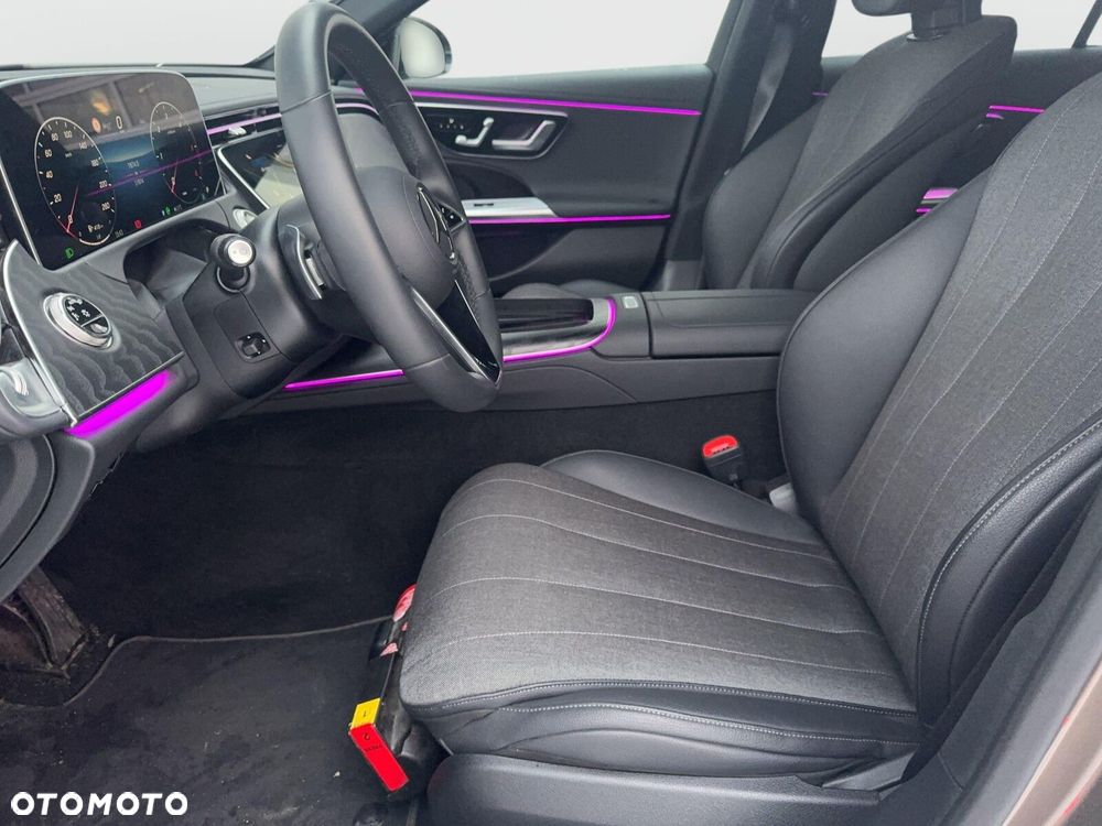 Mercedes-Benz Klasa E - 15