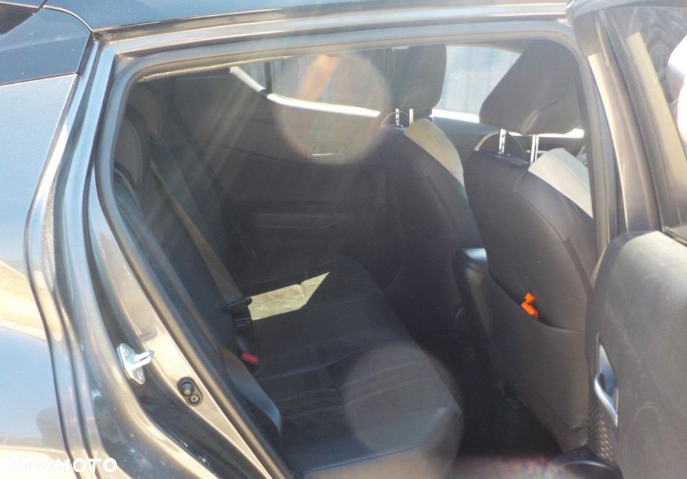 Toyota C-HR - 22