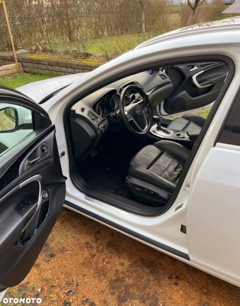 Opel Insignia - 11