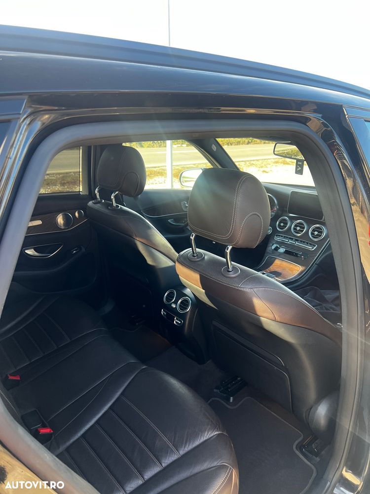 Mercedes-Benz GLC - 13