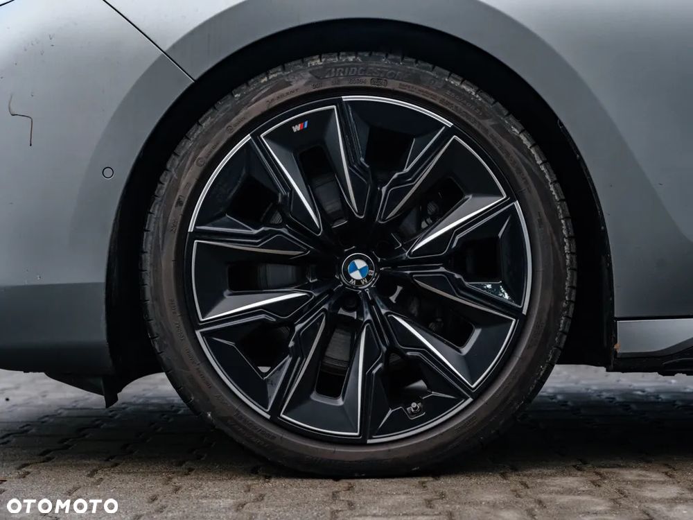 BMW Seria 7 - 4