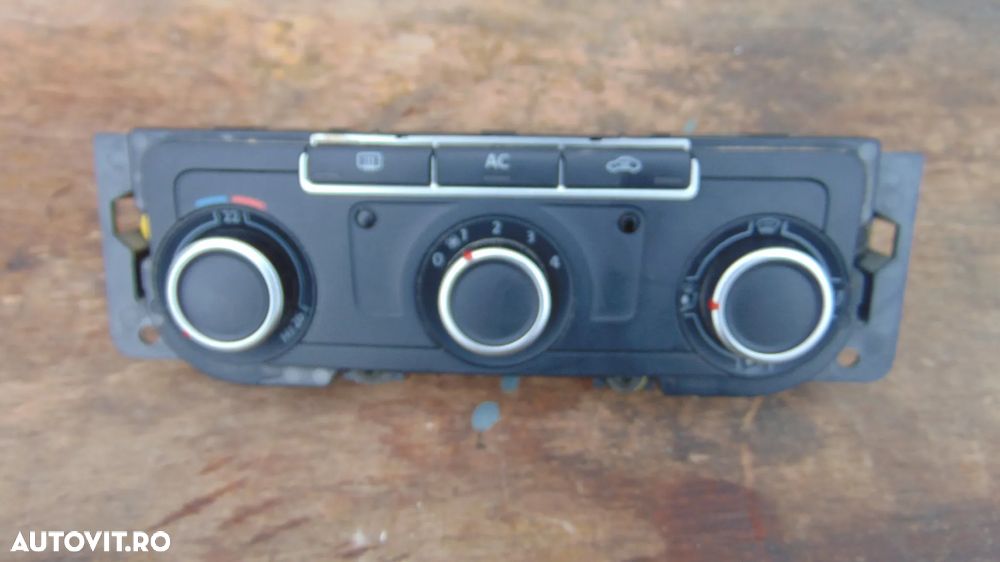 Vand Panou comenzi clima  Volkswagen Transporter T5 facelift 2.0 diesel an 2009-2015Cod 5HB010259 - 2