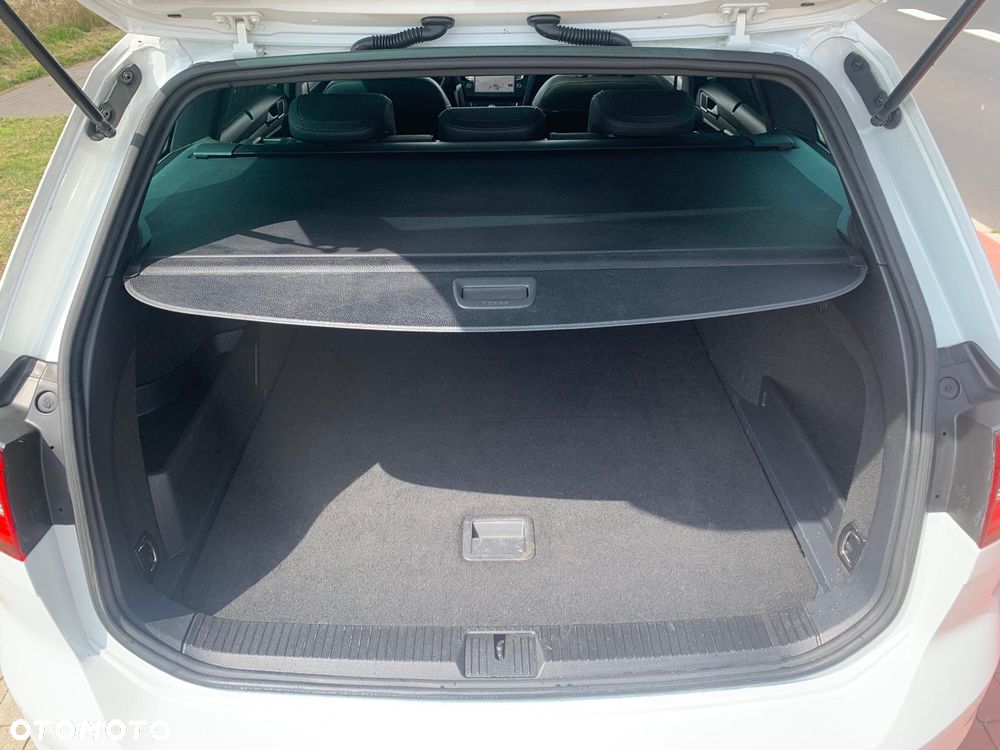 Volkswagen Passat 1.4 TSI Plug-In-Hybrid GTE - 28