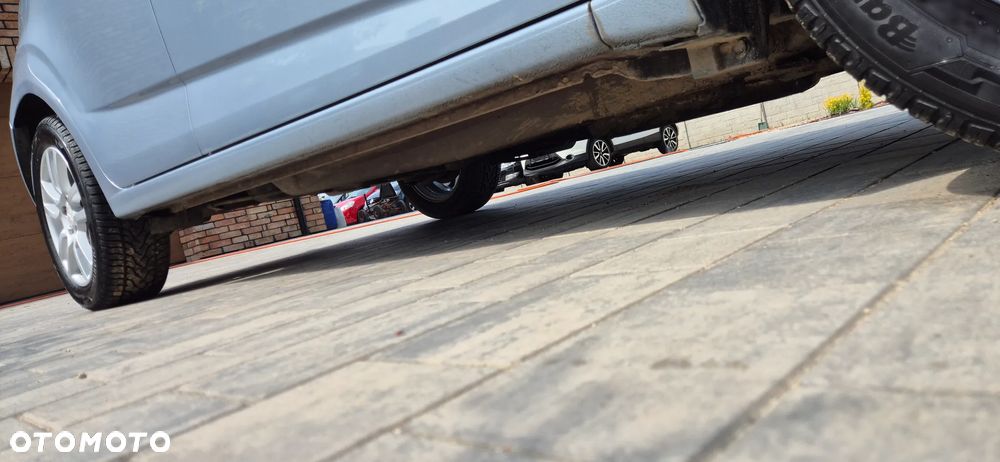 Chevrolet Aveo 1.6 LTZ - 17