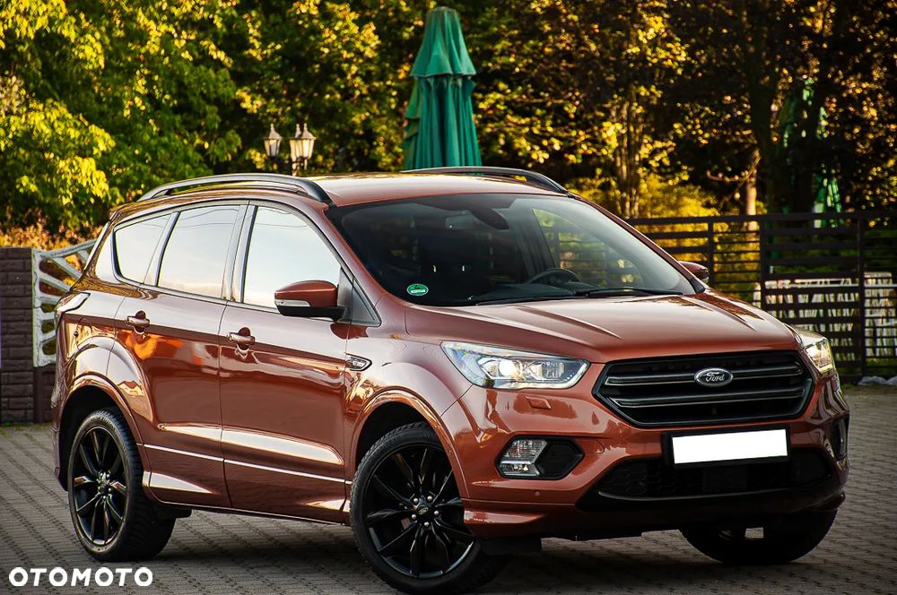 Ford Kuga 1.5 EcoBoost 2x4 ST-Line - 7