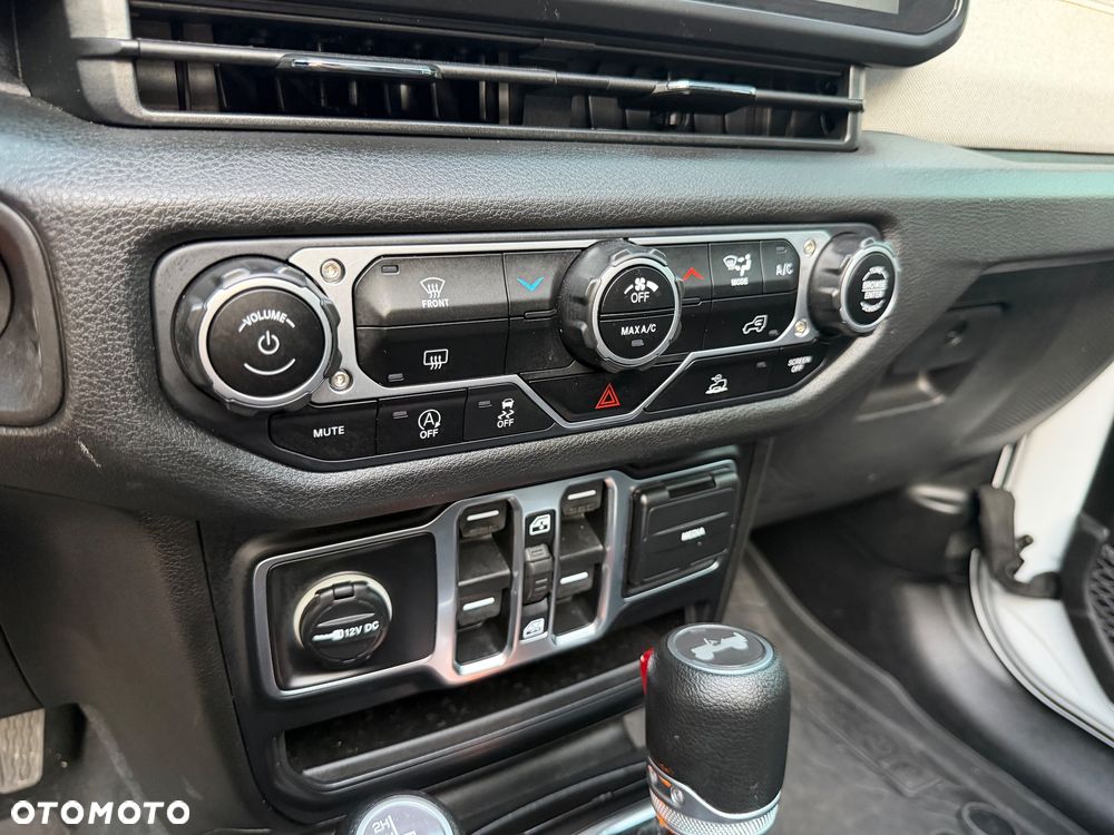 Jeep Wrangler 2.0 T-GDI Hardtop AWD Automatik Night Eagle - 33
