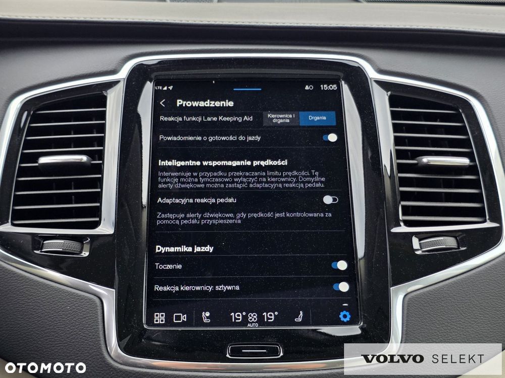 Volvo XC 90 - 30
